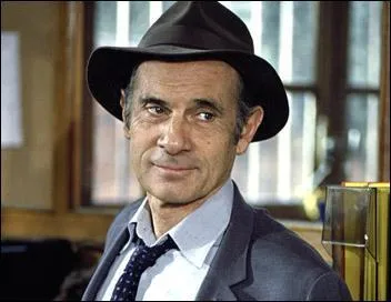 Qui est le pre de Nestor Burma ?