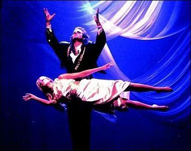 Monsieur et Madame Toutemziluzion ont la joie de vous annoncer la naissance de leur fils. Devinez comment ils l'ont baptis ?