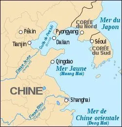 De quel ocan la mer jaune est-elle un bras de mer ?