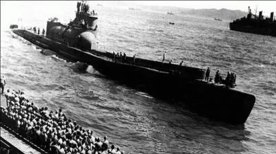 Japon : Ce fut une de leurs armes dites secrtes ! Ces deux engins furent dvelopps pour pouvoir organiser des attaques contre le canal de Panama et les villes des ctes amricaines. Qui sont-ils ?