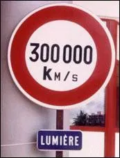 Quelle la puissance minimale d'un laser de classe IV ?