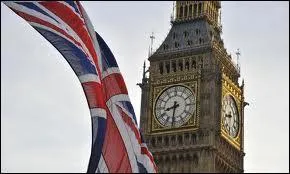 Bienvenue au Royaume-Uni, une monarchie constitutionnelle, connue pour sa presse people et sa famille royale. Quelle ville ne fait pas partie de ce pays ?