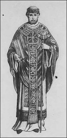 En 980, il devient ...