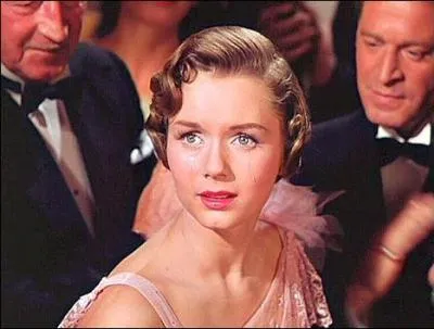 Comment Don Lockwood rencontre t-il Kathy Selden ?