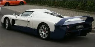 Quelle est cette voiture ?