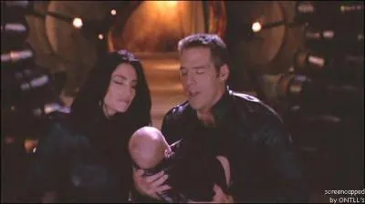 Est-ce qu'Aeryn a une toile ?