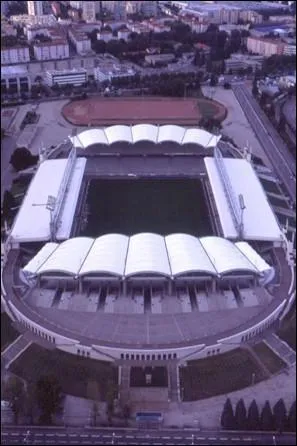 Quel est le nom de ce stade ?