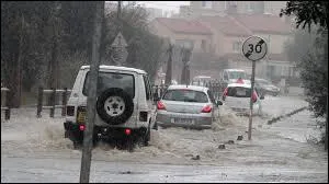 Retour en 2013. Le 6 Mars 2013, Rivesaltes (Pyrnes-Orientales) se retrouve sous les eaux ...