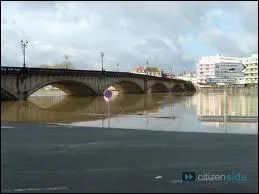 En 2012 et 2013, la ville de Dax (Landes) s'est retrouve dans l'eau. Lequel de ces cours d'eau avait dbord ?