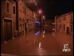 Petite rivire de Meurthe-et-Moselle, elle inonda Blmont et Lunville le 13 Janvier 2004. Il s'agit de ...