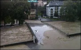 En Octobre 2012 et en Juin 2013, c'est la ville de Lourdes (65) qui subit les assauts d'une rivire en furie. Quel est ce cours d'eau ?