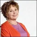 Comment son mari la surnomme-t-il ?