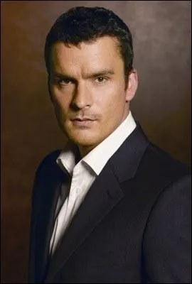 Qui joue Richard Montana ?