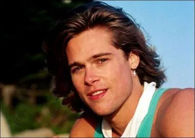 Savez-vous que le beau Brad Pitt a tourn dans une clbre srie amricaine en 1987 ? Un indice, il a jou le rle de Randy dans les pisodes 13, 14, 16 et 20 de la saison 11. Il s'agit de :