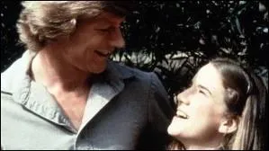 Almanzo tombe petit  petit amoureux de Laura. Dans quel pisode essaye-t-il de la demander en mariage en le lui crivant alors qu'elle est juste  ct ?