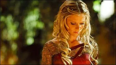 Dans l'pisode 9, comment s'appelle la druidesse ?