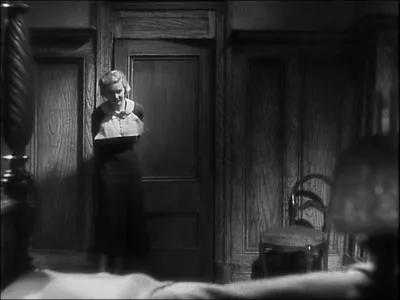 Comment Pamela est-elle convaincue de l'innocence d'Hannay ?