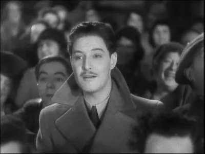 Quelle question Hannay pose-t-il  Mr Memory au dbut du film ?