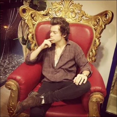 Qui a baiss le pantalon d'Harry dans  This Is Us  ?