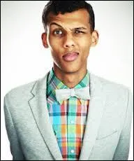 Quel est le nom de ce chanteur ?