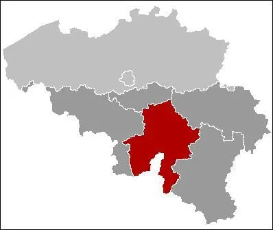 Quelles sont les provinces adjacentes (qui touchent) la province de Namur ?
