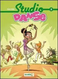 Comment s'appelle le joueur de tam-tam en danse africaine ?