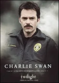 Qui joue Charlie Swan ?