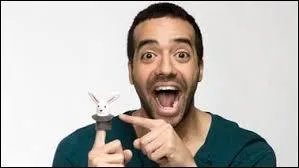 Comment s'appelle le pre des jumeaux ?