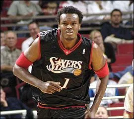 De quel pays vient Samuel Dalembert?