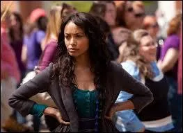 Comment s'appelle sa mre ?