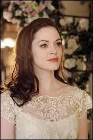 Avec qui Paige se marie-t-elle dans la saison 8 ?