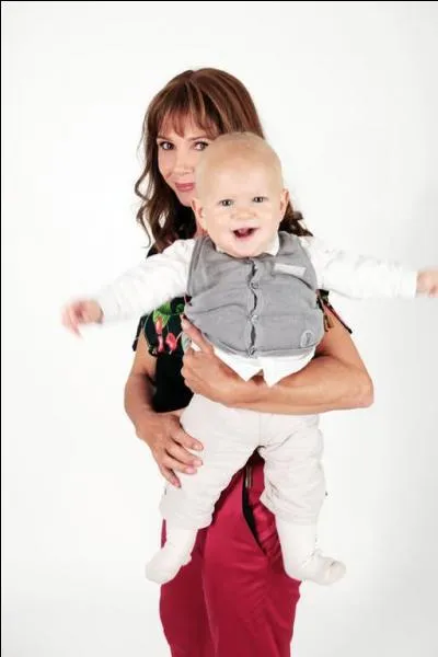 Quel surnom donne Valentin  Caroline ?