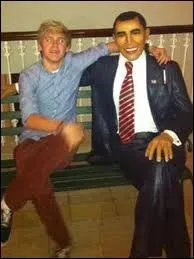 Qui a offert un Barack Obama grandeur nature  Niall ?