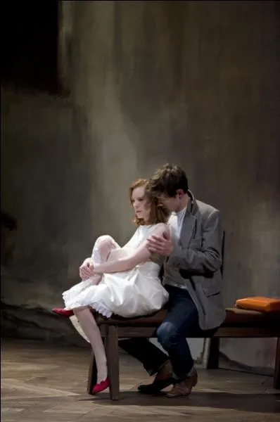 Et c'est bien parce que mon esprit s'gare que je vais tenir des propos ------ comme le faisaient les gens du XVe sicle au XVIIe sicle, selon le sens premier : niais ou sots.