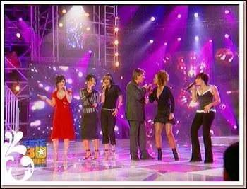 Avec quel chanteur ont-elles enregistr le titre  Femme, femme, femme  ?