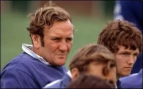 Durant les annes 50, sous quel nom l'quipe utilise-t-elle un systme tactique lui permettant d'atteindre de nouvelles finales en FA CUP ?