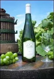 Ce département doit son nom à un océan et un grand fleuve... Son chef-lieu est Nantes et parmi ses spécialités il y a le petit beurre Lu et le muscadet.