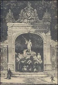 Cet artiste Franais du XVIIIe sicle tait matre du style rocaille, entr au service du roi de Pologne, il ralisa pour lui quelques-unes de ses plus grandes uvres, il s'agit de :