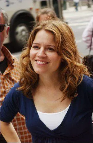 Qui joue le rle de Lindsay Monroe ?