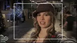 Pour qui Teddy fait-elle cela (elle filme) ?