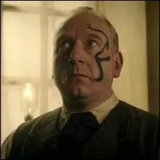 pisode 3 : De quelle maladie Kahler Jex soigne-t-il les habitants de Mercy ?