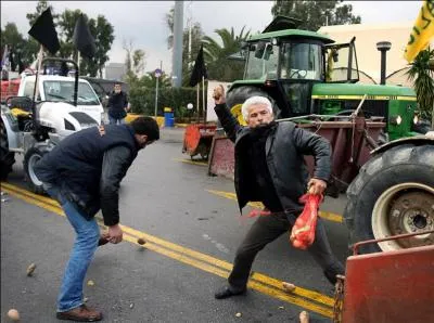 En Grce, afin de lutter contre la vie chre, un mouvement est n : Le Mouvement des patates !