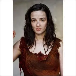 Dans l'pisode 10, Morgane dcouvre que Arthur est amoureux de...