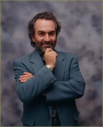 Juillet : Marcel Dadi tait un clbre guitariste. En quelle circonstance est-il dcd le 17 de ce mois ?