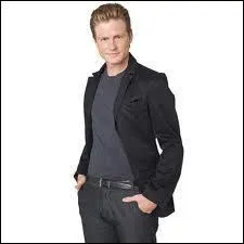 Qui est la soeur de Matas ?