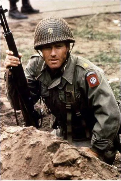 Un an plus tard, en 1977, Robert Reford fait partie d'une prestigieuse distribution dans  Un pont trop loin  ralis par Richard Attenborough. Le film retrace une opration de la Seconde Guerre mondiale dploye aux Pays-Bas. Quel tait le nom de code de cette opration ?