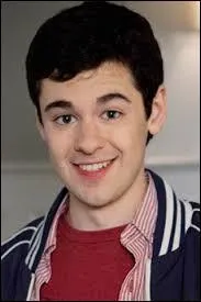 Pourquoi Hanna veut-elle danser avec Lucas Gottesman ?