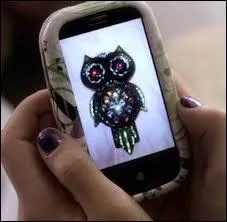 Qu'est vraiment le pendentif en forme de chouette ?