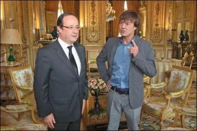 En 2012, depuis l'lection de Franois Hollande, Nicolas Hulot fait partie d'une dlgation franaise. Quel est son statut qui lui permettra d'organiser la confrence du dveloppement durable que la France accueillera en 2015 ?