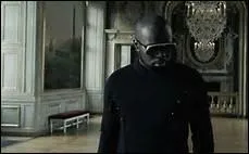 Compltez les paroles de la chanson  Changer  : Mais laisse-moi je peux tout t'expliquer. Des fois, je fais des choses que je comprends pas...